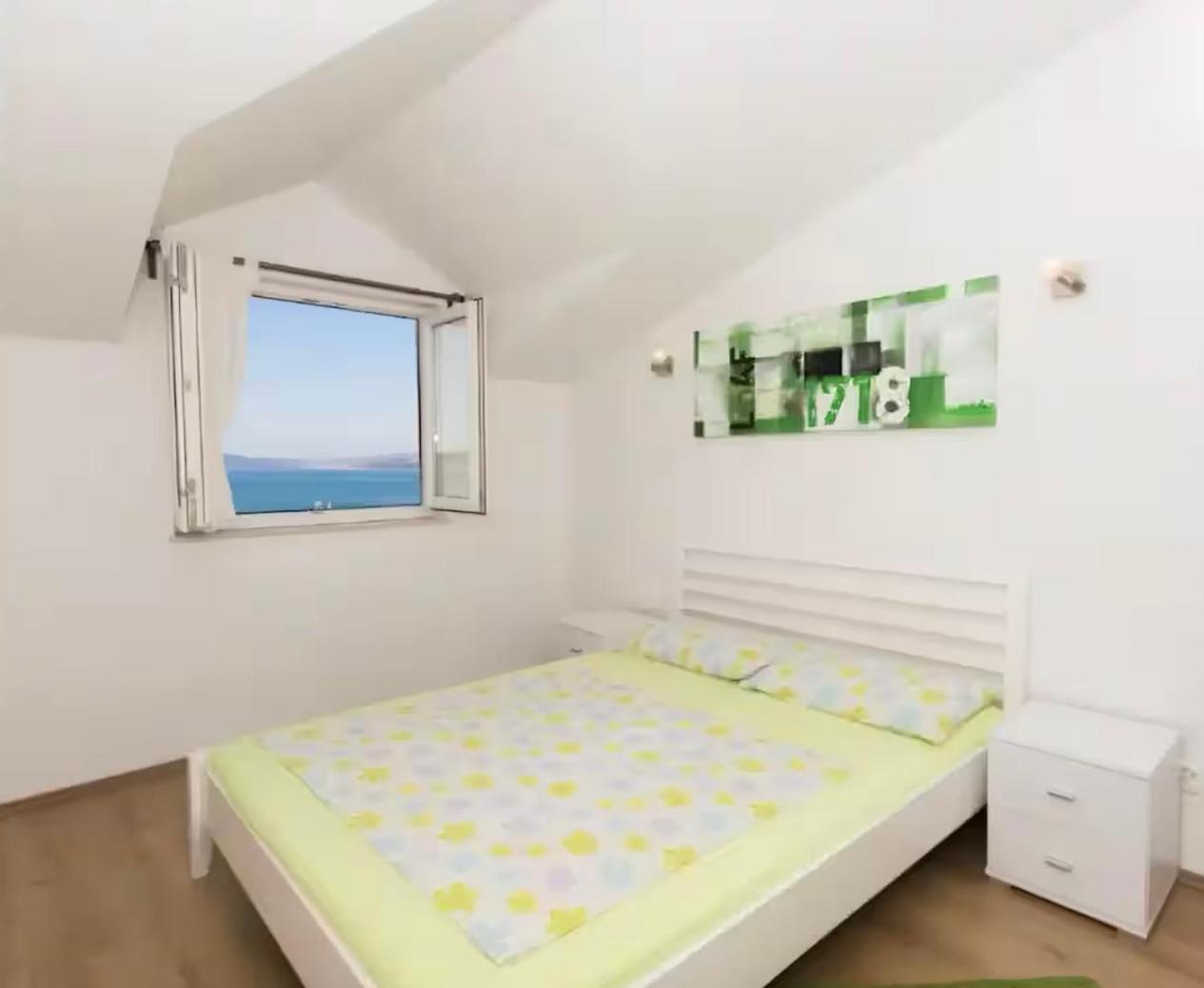 Apartmani Attila Traù Esterno foto